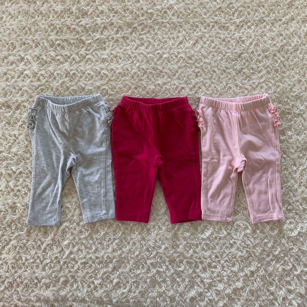 Bundle of 3 Old Navy ruffle bottom pants